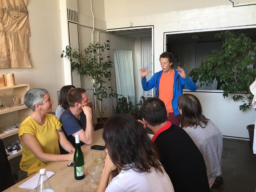 , do you feel the siren.