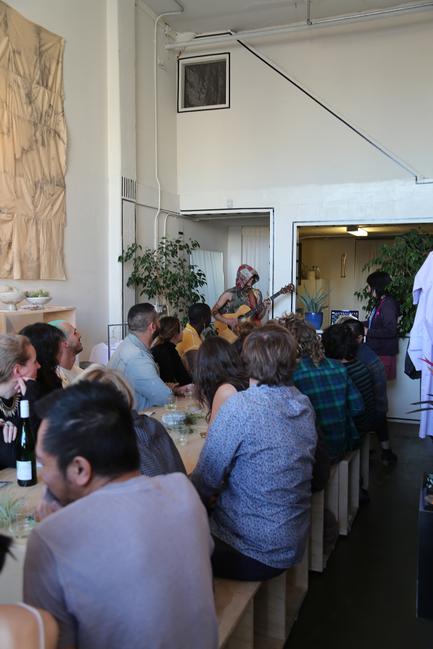 , do you feel the siren.